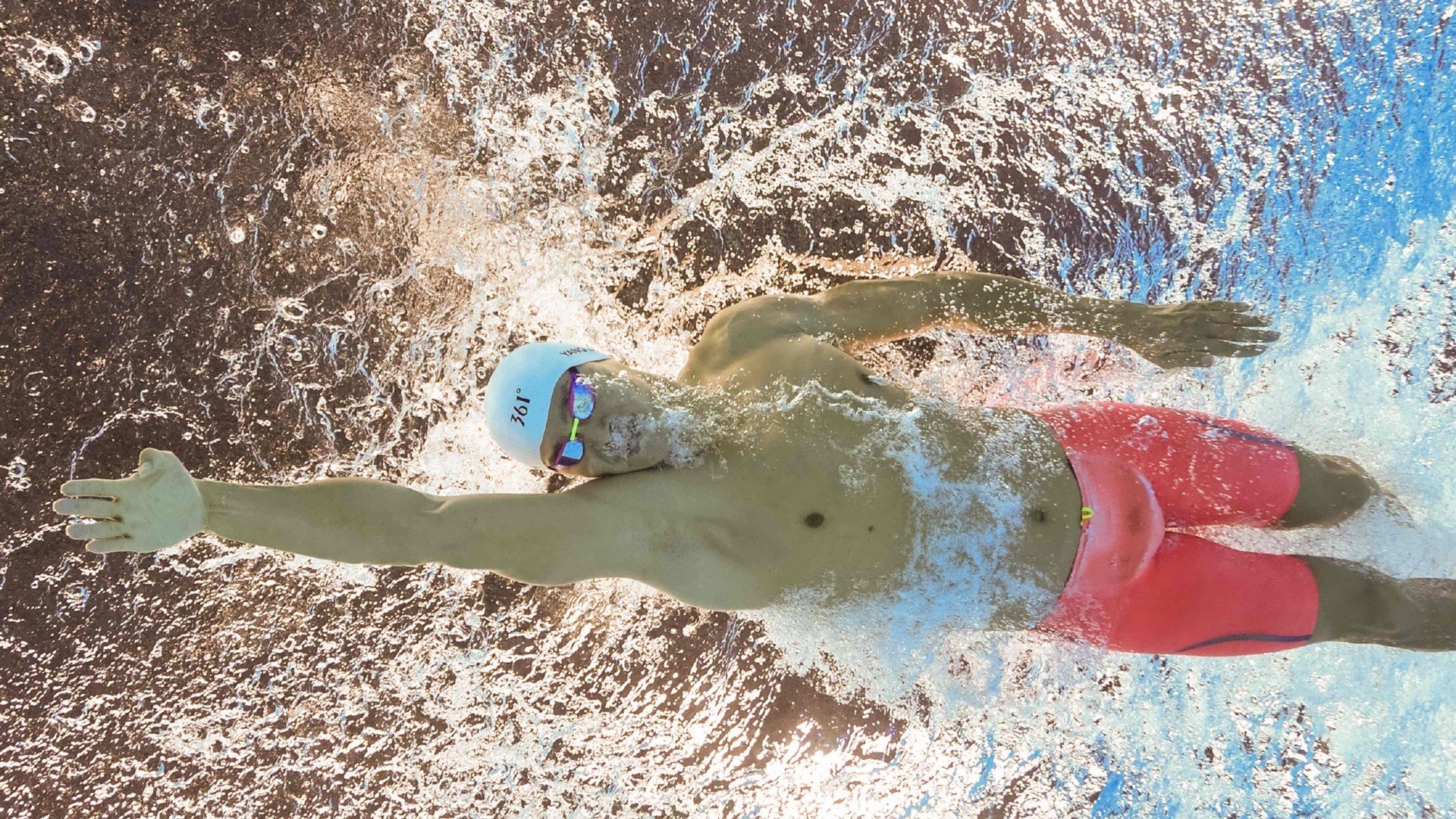 弗朗索瓦·斯图尔特:强悍的中场防守让南非队稳定防线,弗朗索瓦乌斯特